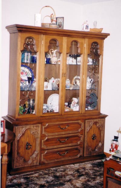 PERSONAL PROPERTY AUCTION - DRURY Antique hall tree with umbrella stand - PERSONAL PROPERTY AUCTION - DRURY